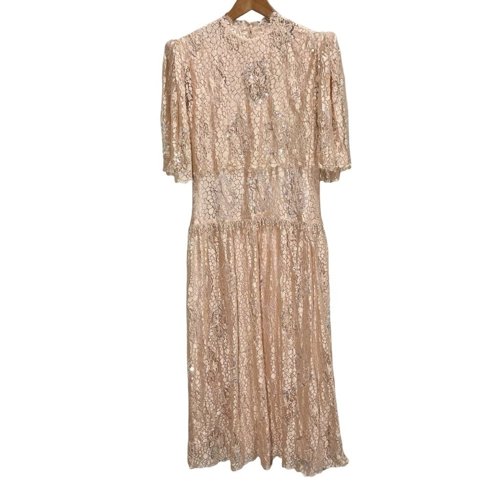 Vintage 1990s Rina di’Montella Silk Lace Overlay Beaded Dress Size 8 Nude Pink